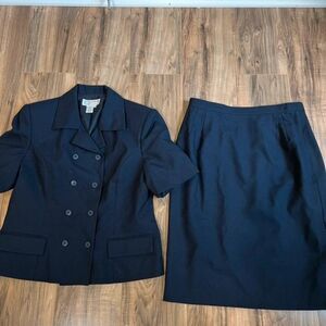 Atrium Collection 2 piece outfit size 14‎